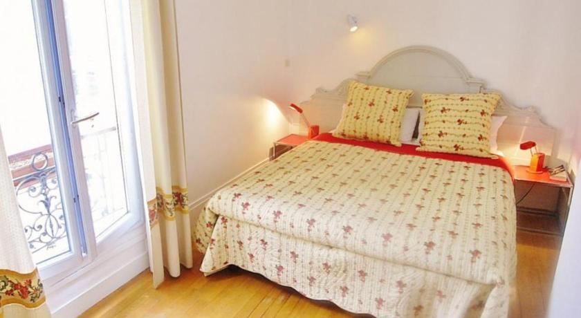 - Canal Saint Martin Apartment Paris
